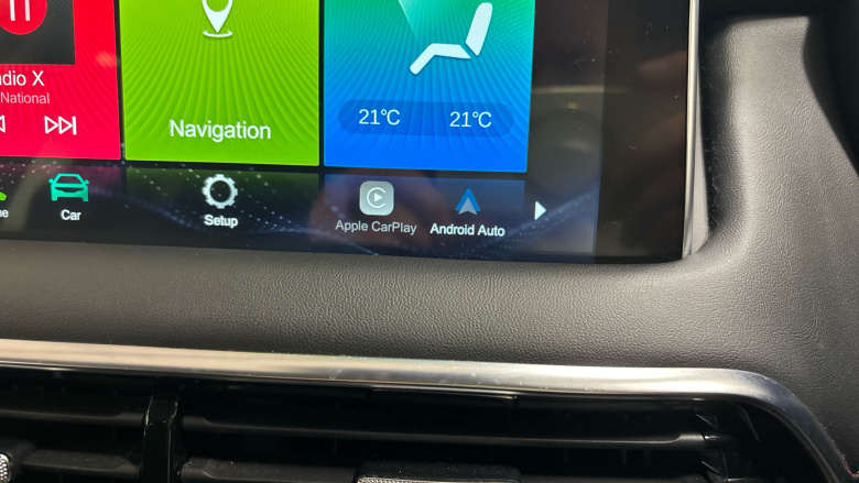 MG Hs 1.5 T-GDI Exclusive 5dr DCT Petrol Hatchback